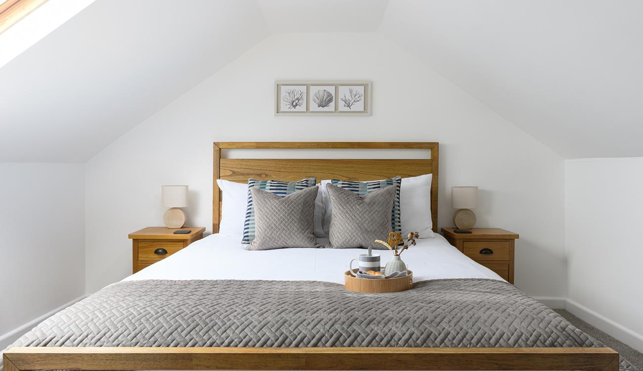 Snuggle down for a cosy night's sleep and wake up feeling refreshed and ready for the day. 