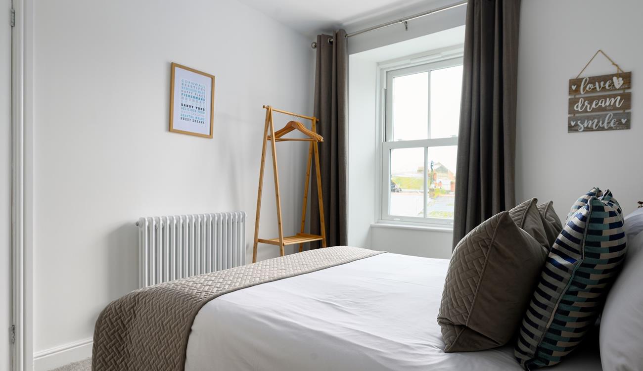 The beach is just a 2-minute walk away so you can jump out of bed and be soaking up the sun in no time.