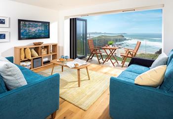 7 Watergate View, Sleeps 4 + cot, Porth.