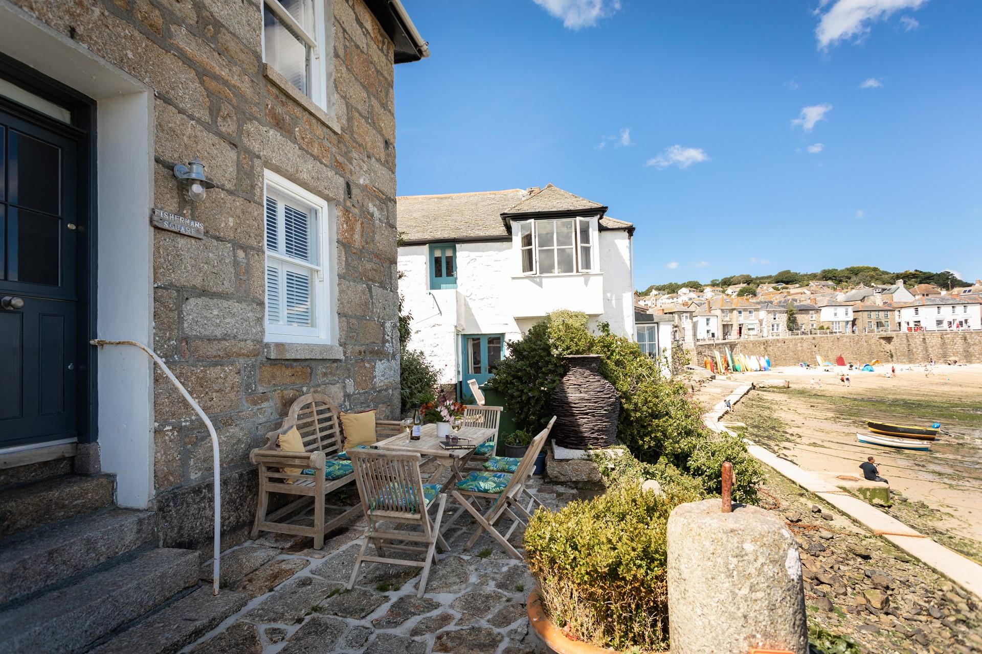 Being located right on the beach, you can wander back for lunch and then be back on the sand in minutes.