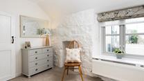 Wake early, pour yourself a generous mug of your favourite hot drink and watch St Ives slowly wake up from this window spot.