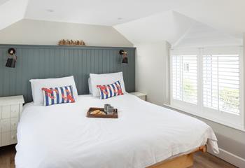 Bedroom 2 also has a comfy king size bed.