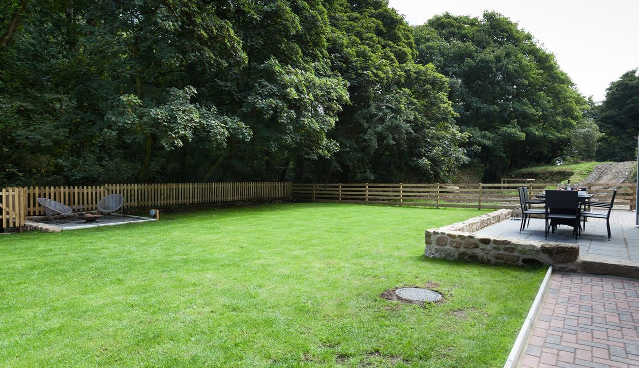 The large garden offers endless fun on long summer evenings.