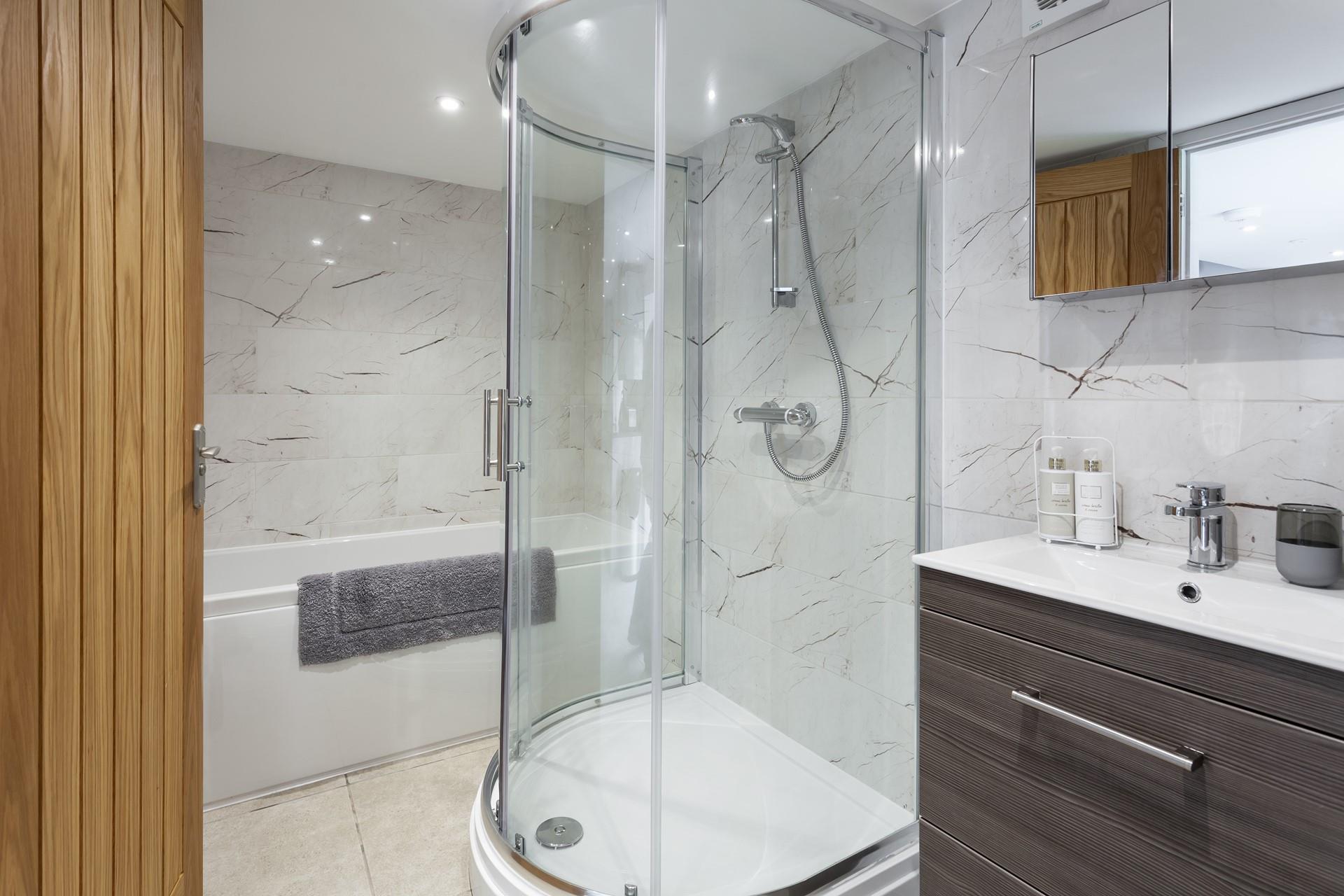 Choose between a shower or a bath to start the day.
