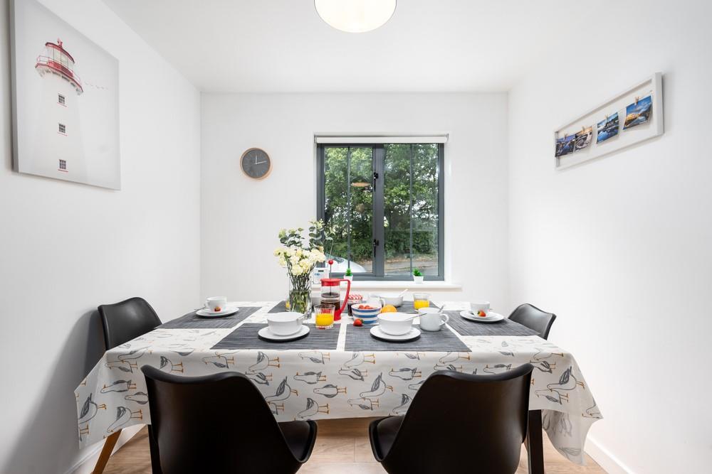 Grab some ingredients from local shops and cook up a delicious family dinner.