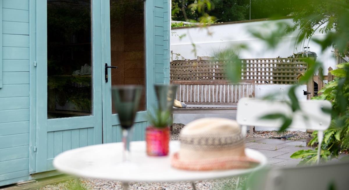 You can explore the coast by bike too! Keen cyclers can take their bikes with them and store them in the handy bike shed.