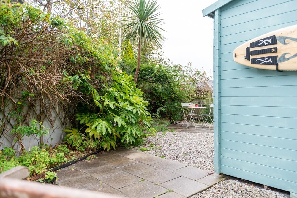 Hop in the car and take a short drive to the nearby town of Mevagissey and tuck into a Cornish pasty on the harbour.