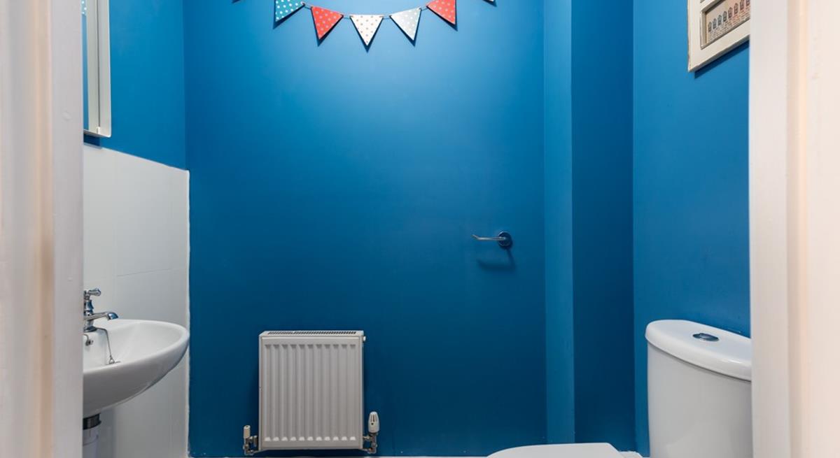 Get ready for an evening of fine dining at one of the restaurants in Charlestown and enjoy some local seafood.