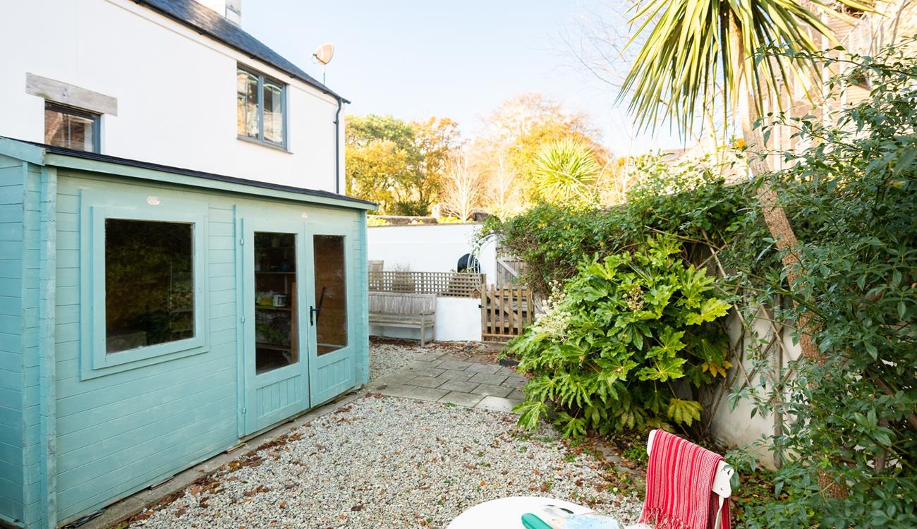 Your dog will love soaking up the sun in the garden and joining in the fun on coastal walks.