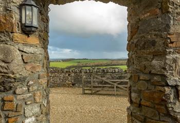 The views from the archway leading from the courtyard rose garden are simply breathtaking, you can see for miles!