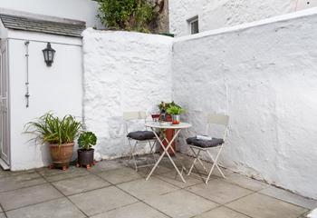 On summer days have your first coffee of the morning in the courtyard as you watch the sunrise over St Ives.