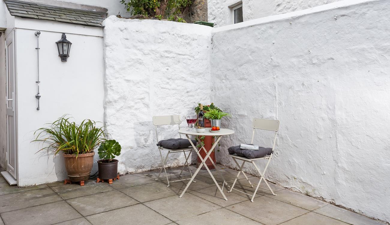 On summer days have your first coffee of the morning in the courtyard as you watch the sunrise over St Ives.