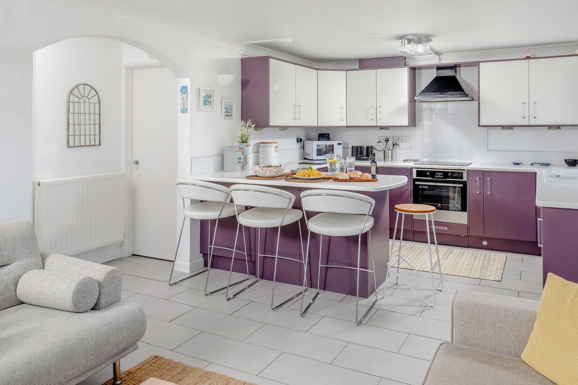 Buy some local ingredients on a trip to St Ives to come back and cook in your apartment.