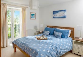 Shades of blue remind and coastal designs remind you that you're close to the magic of the seaside.