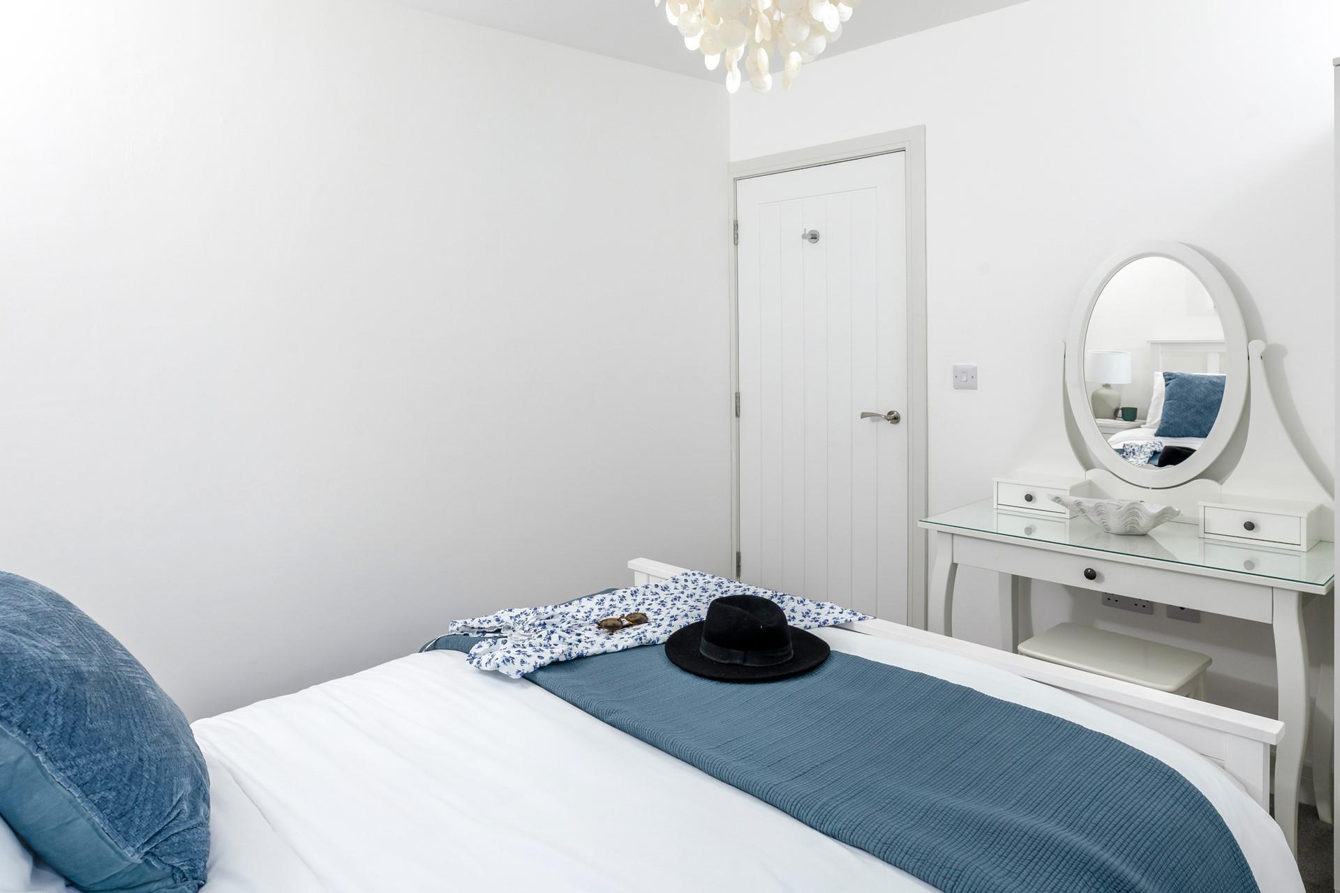 The dressing table will make getting ready for the day ahead a breeze!