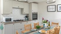  The kitchen is well-equipped with everything that's needed to rustle up a feast for the family.