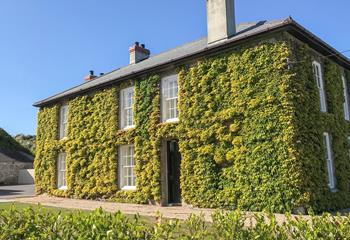 Churchtown Farmhouse Churchtown Farmhouse in Gwithian