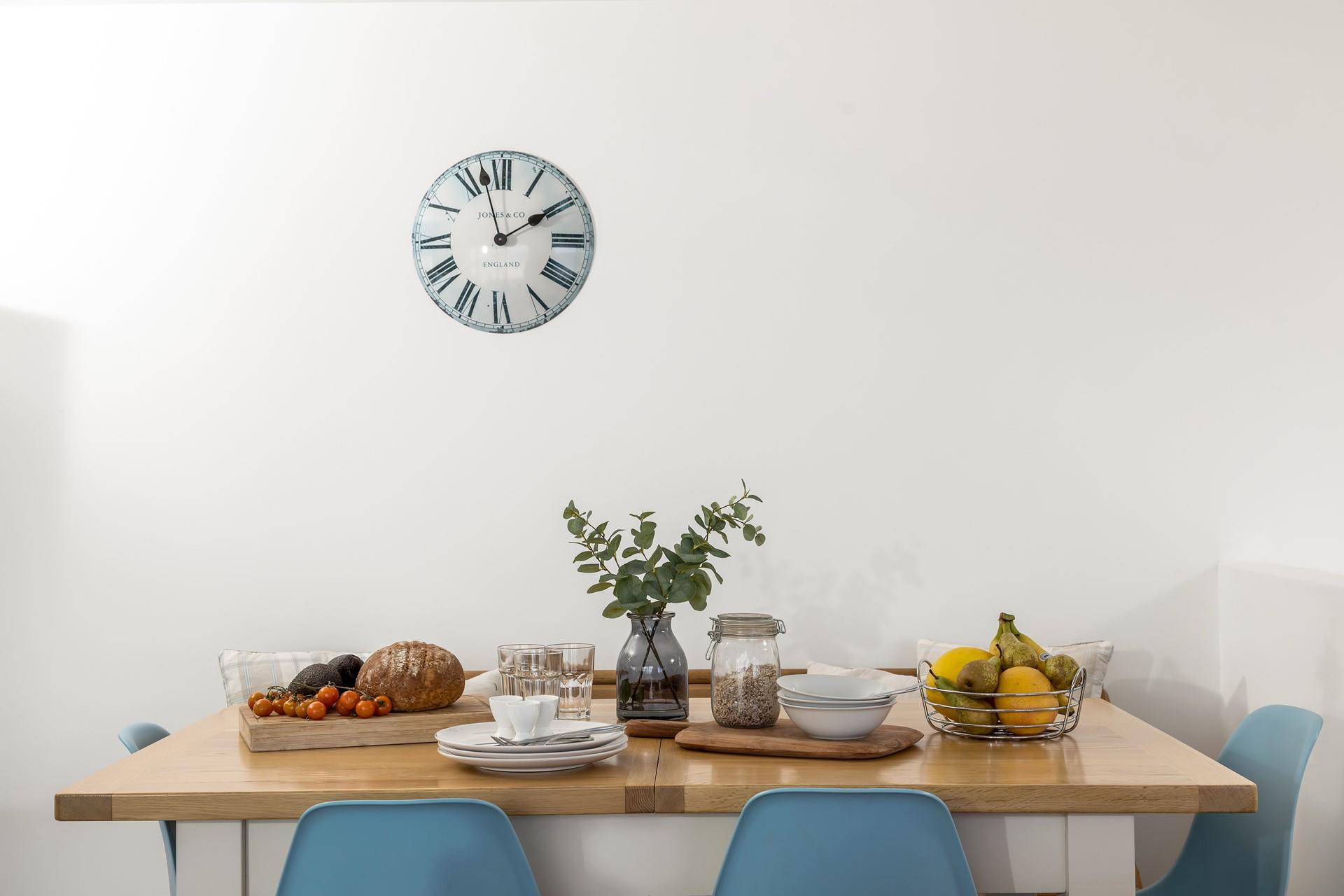 Dig into a hearty breakfast to set yourself up for a day of exploring Cornwall.