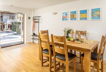 The open plan kitchen/diner is light and airy with a laid-back atmosphere. 
