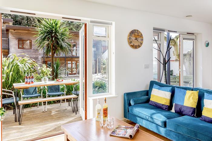 Trelawney, Towan Valley, Sleeps 6 in Porthtowan