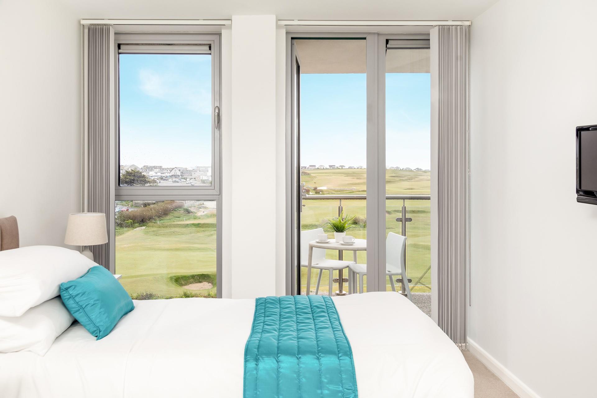 The family bathroom is conveniently located just across the hallway from bedroom 2. 