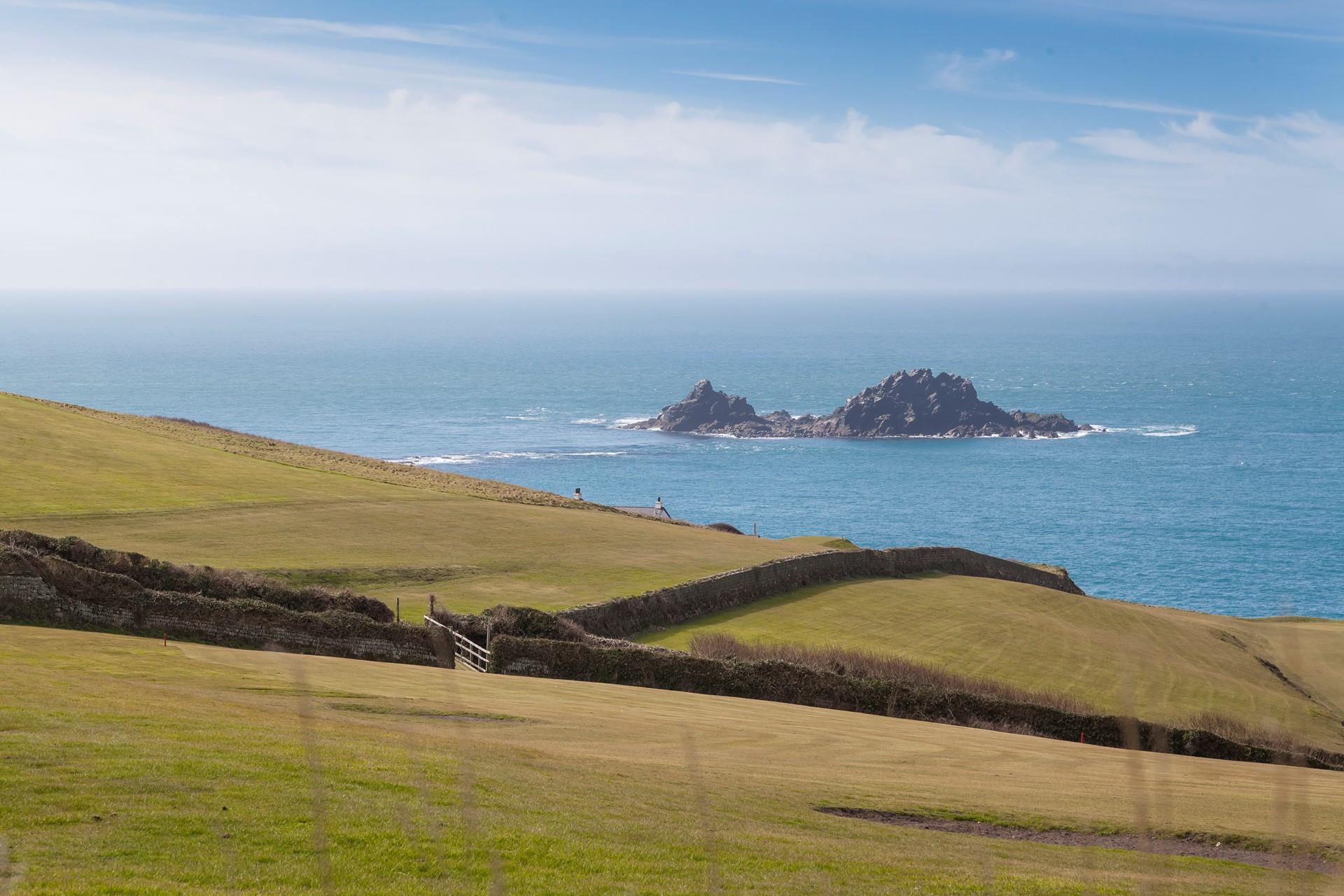 Atlantic View, Nanpean Barn, Cape Cornwall Aspects Holidays