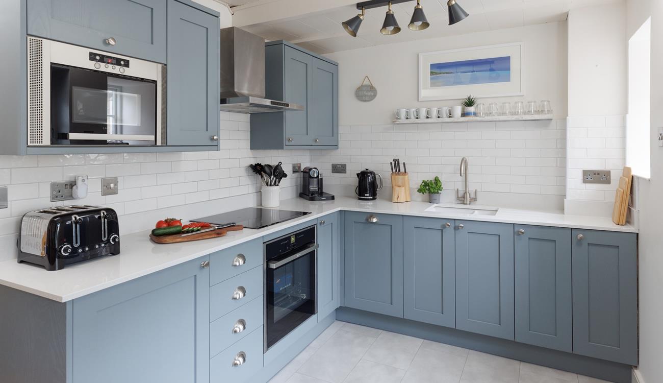 The kitchen is well-equipped with everything you need to rustle up your favourite foods on your holiday. 