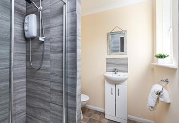 An additional shower room makes getting ready in the mornings easier for the whole family. 