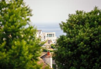 Be mesmerized by the far-reaching views across Mevagissey.