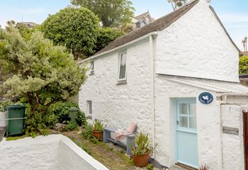 Chapel House is located on a quaint cobbled street.