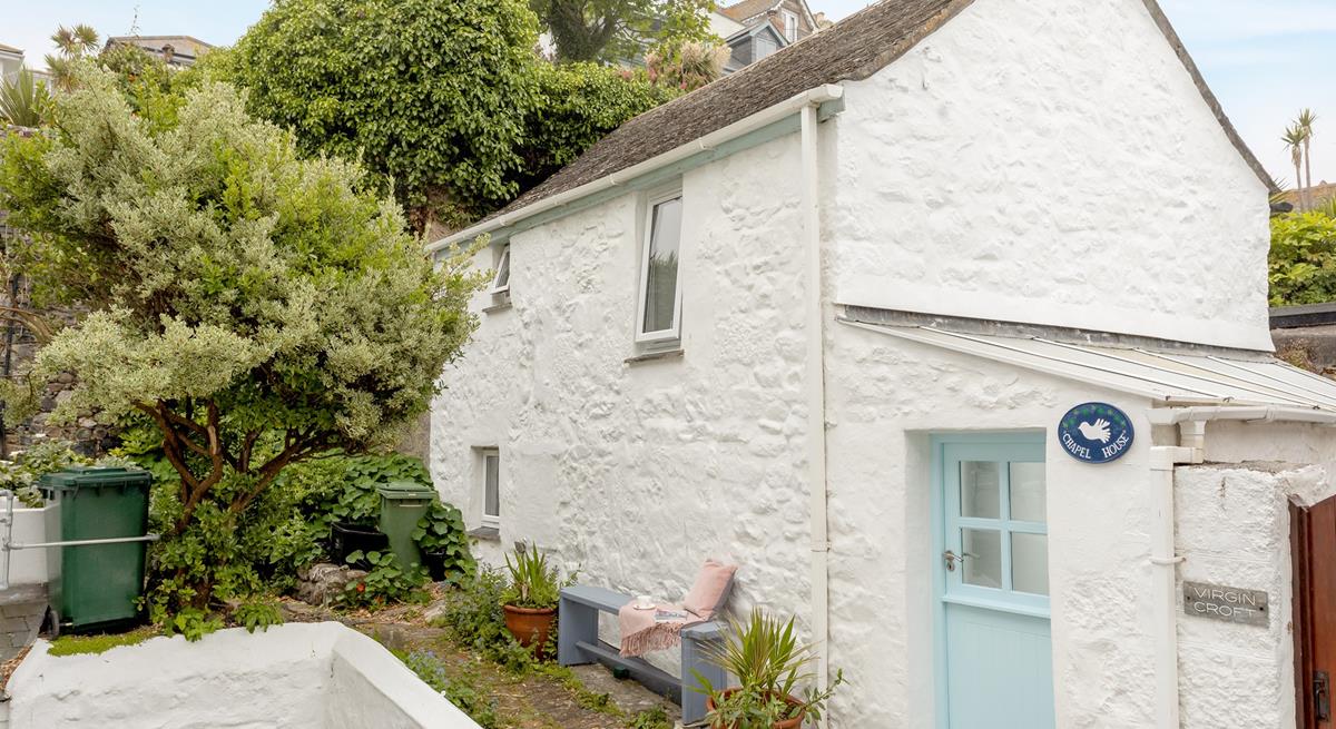 Chapel House is located on a quaint cobbled street.