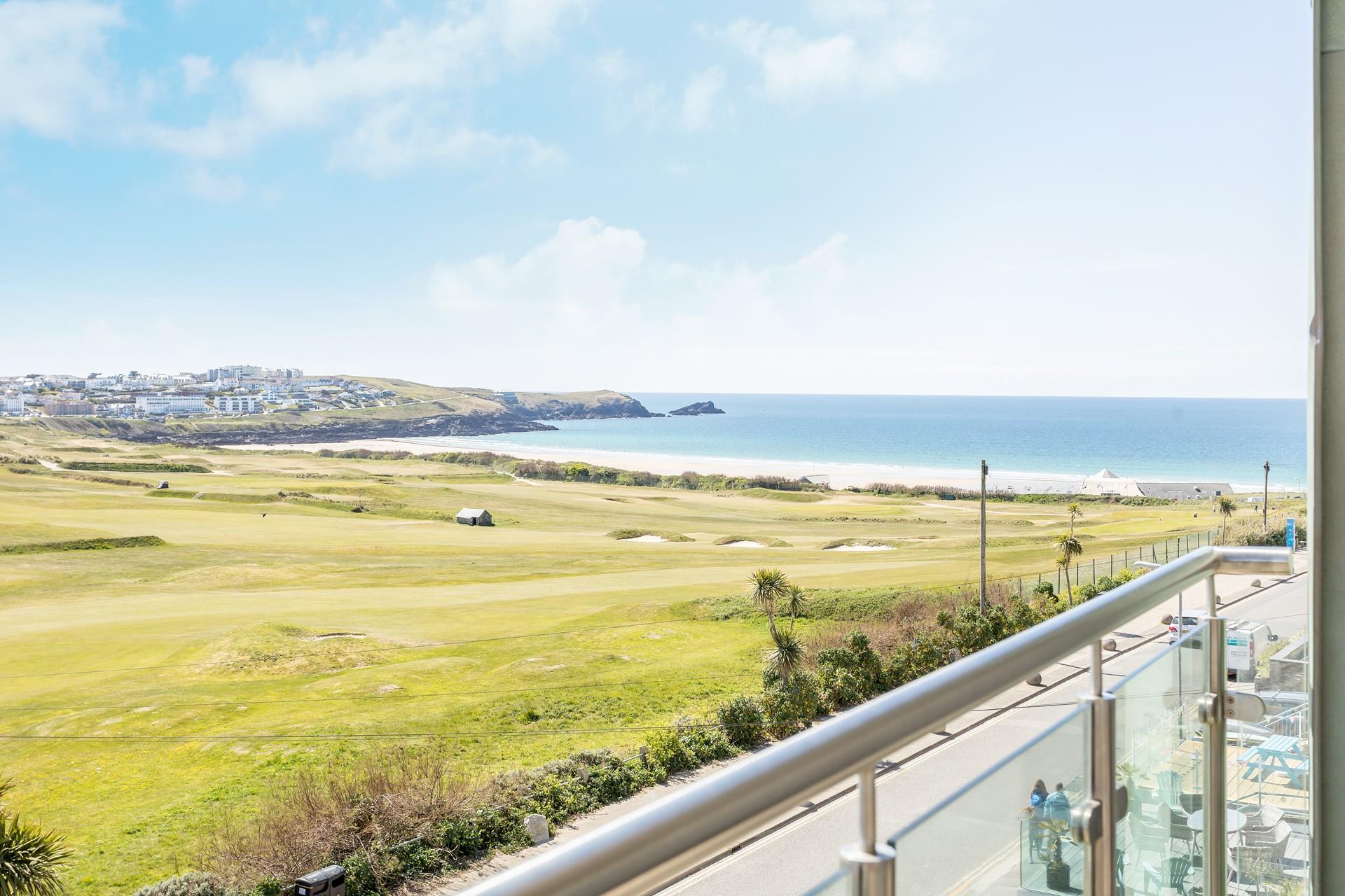 With stunning views across Newquay golf course and Fistral beach, you can sit on the balcony and watch some exceptional sunsets!