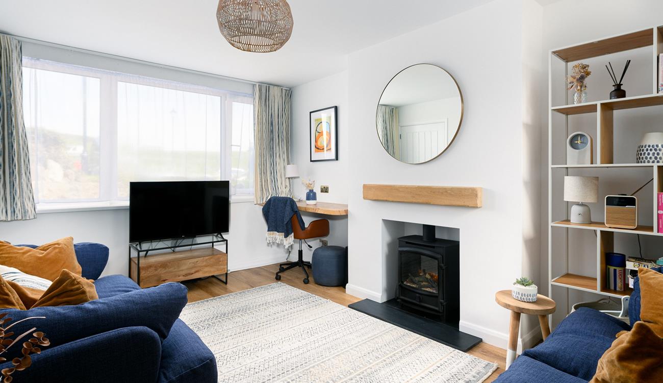 Stylish and contemporary furnishings make a comfortable base to come back to each day.