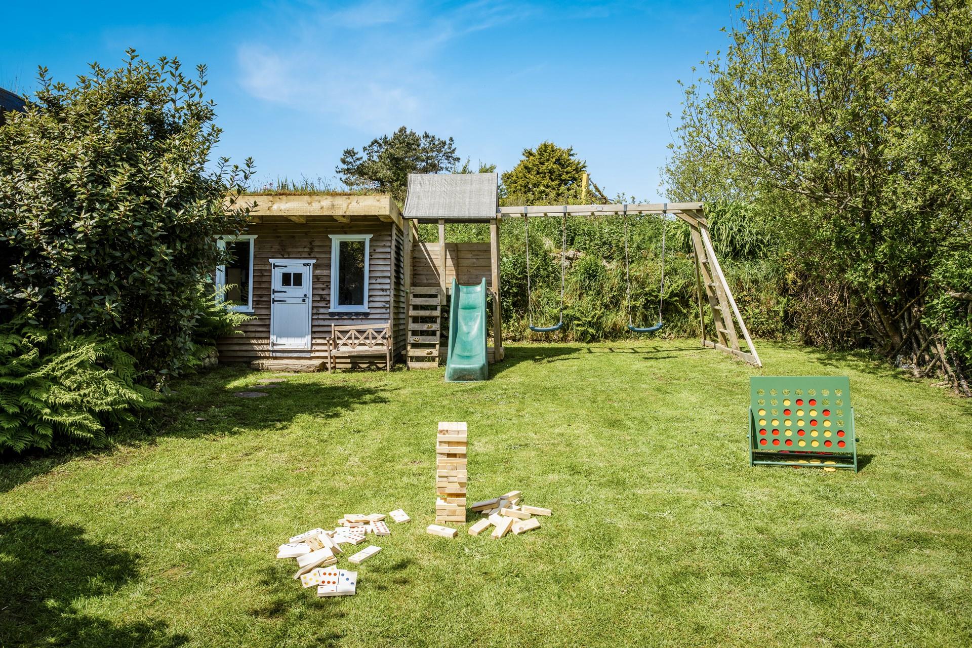 Children can play safely giving parents time to relax and enjoy the tranquillity.