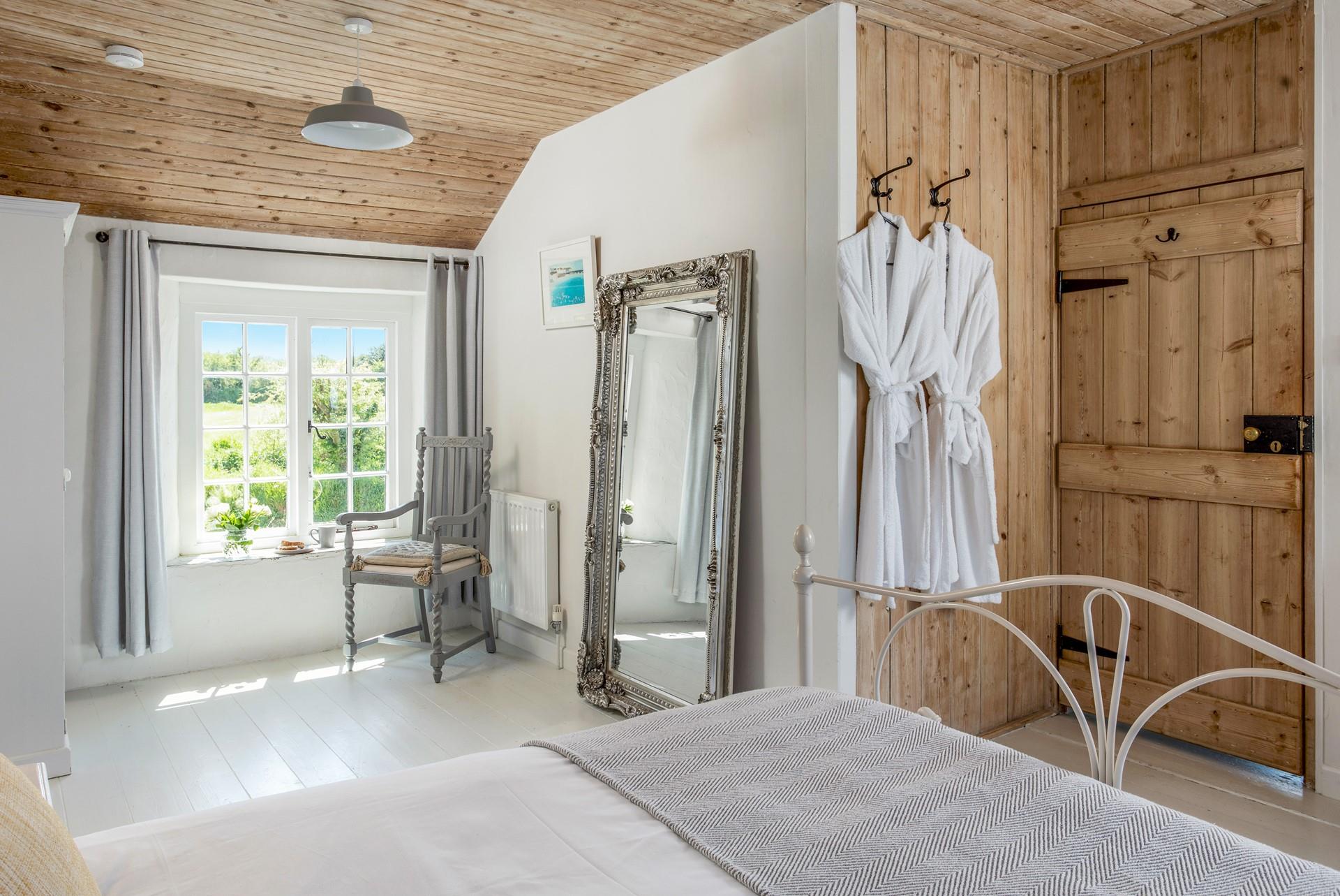 Wake up refreshed and ready for another day exploring the area. 