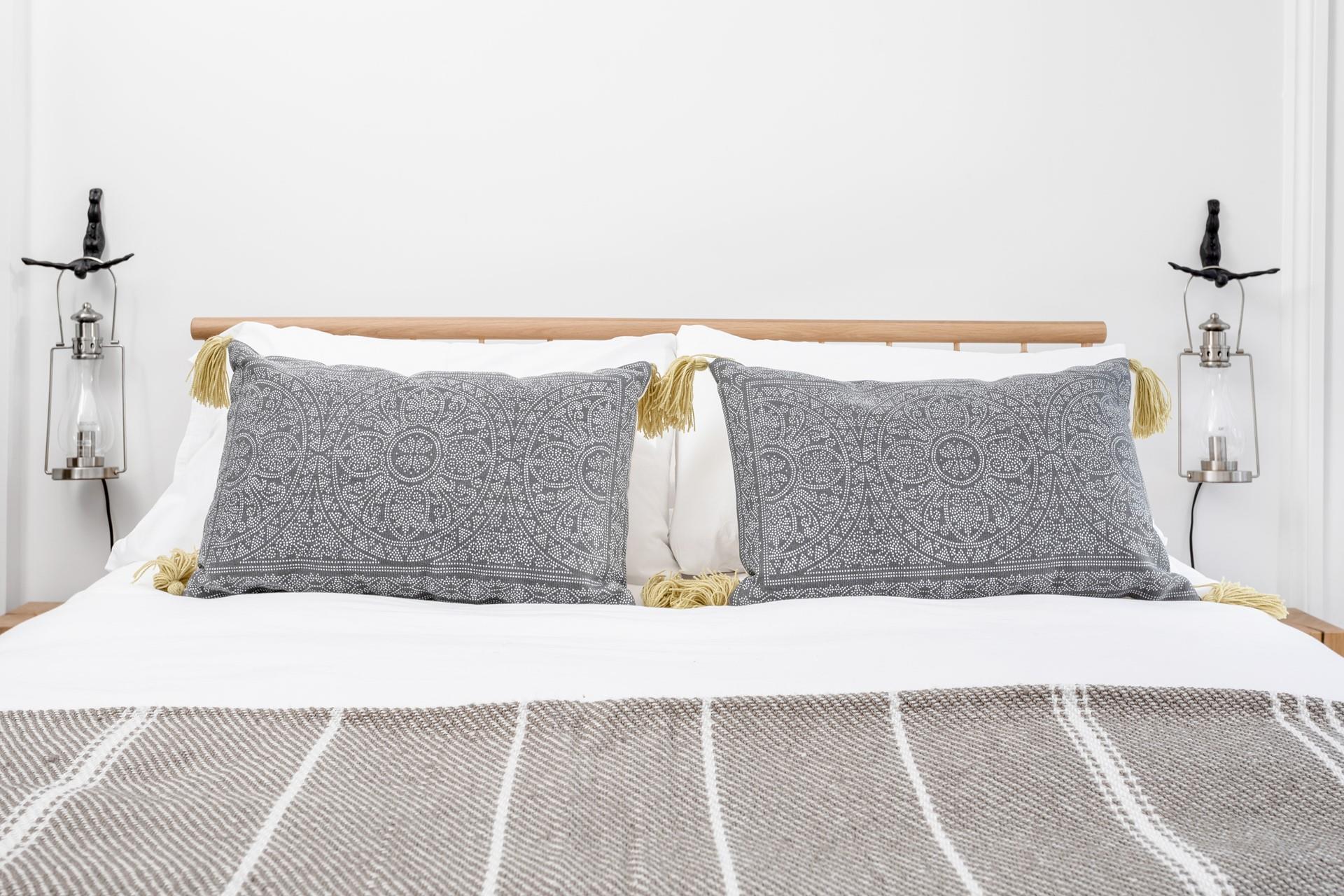 Wake up and discuss the day's plans over your morning cuppa.