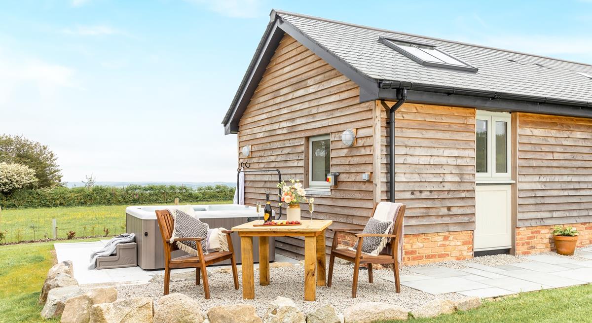 Carn Stables is the perfect place to relax, situated down a peaceful country lane.