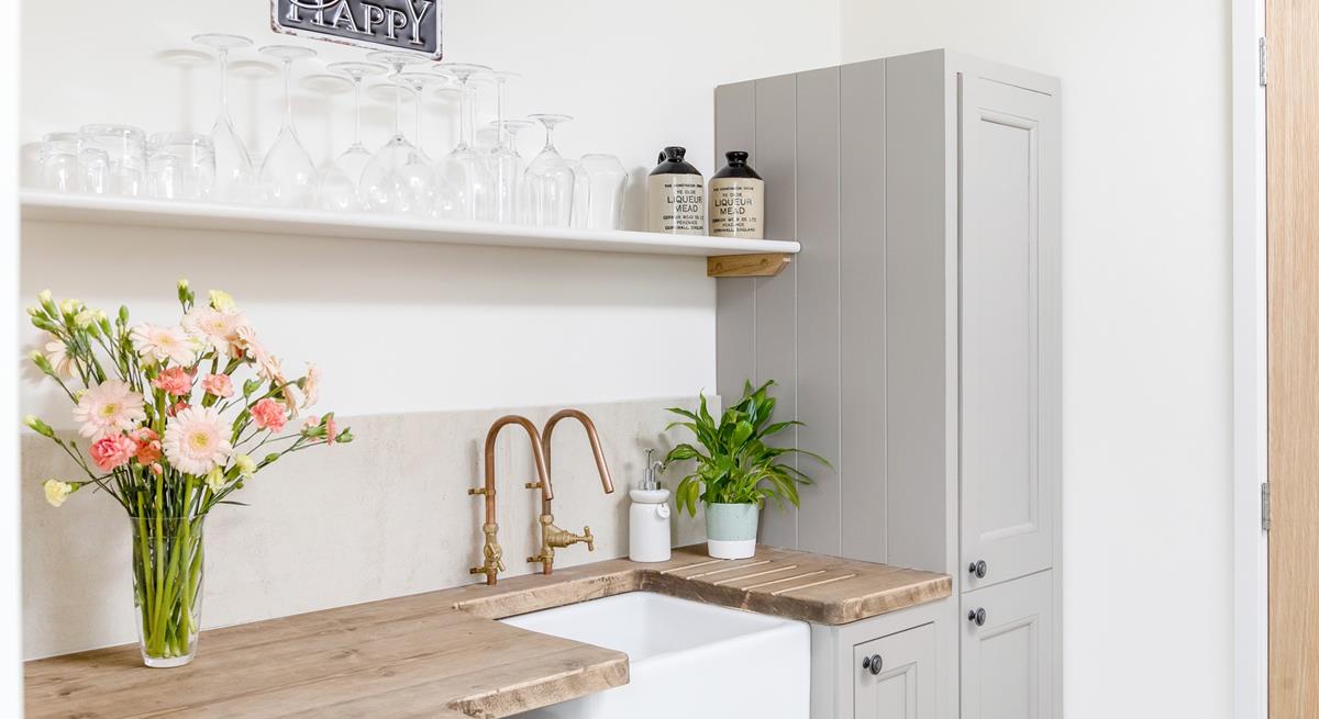 Forget about daily life and unwind in rural Cornwall.