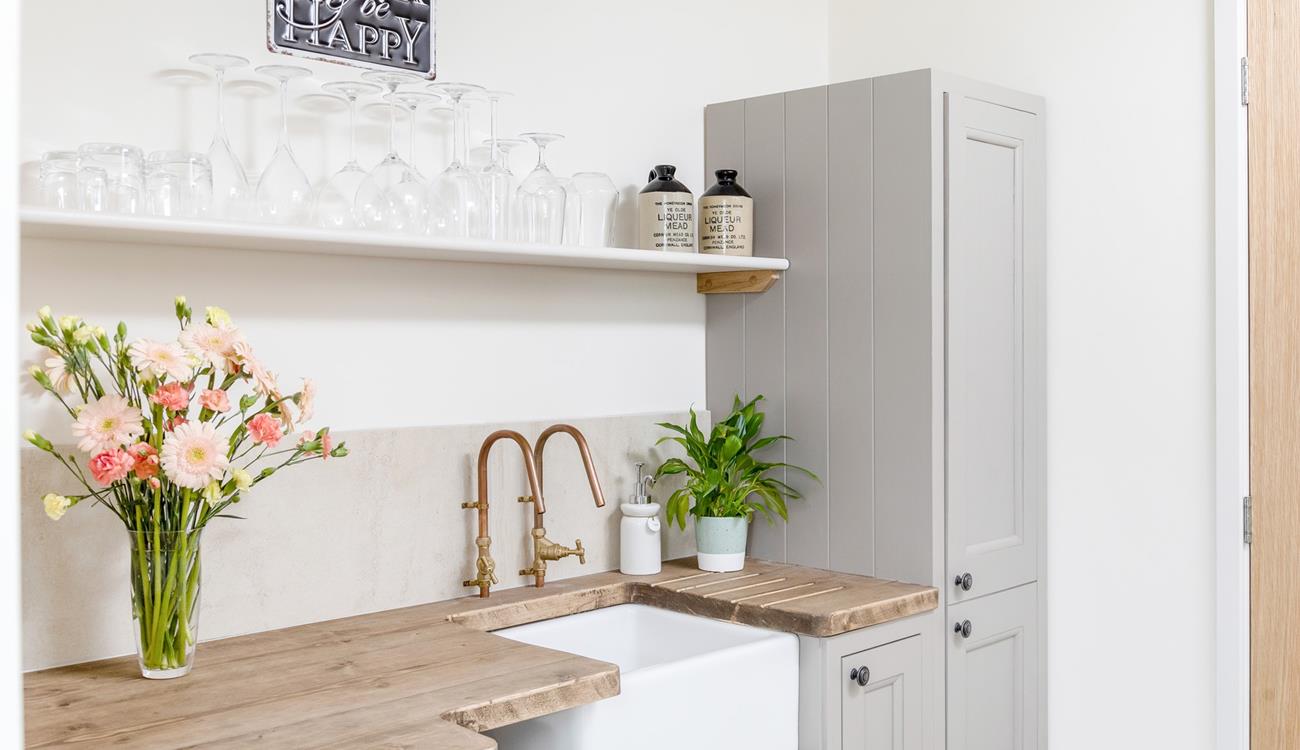 Forget about daily life and unwind in rural Cornwall.