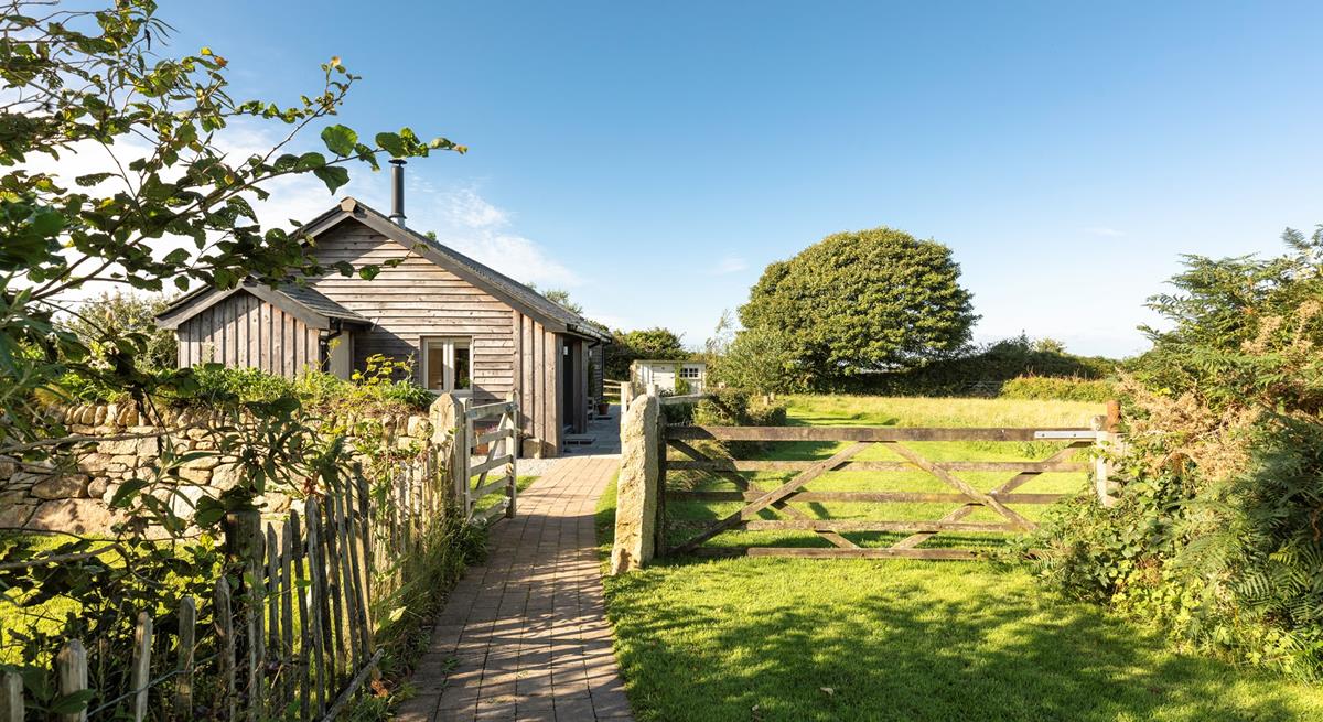 This peaceful property offers you the ultimate retreat if you want to get away from it all.