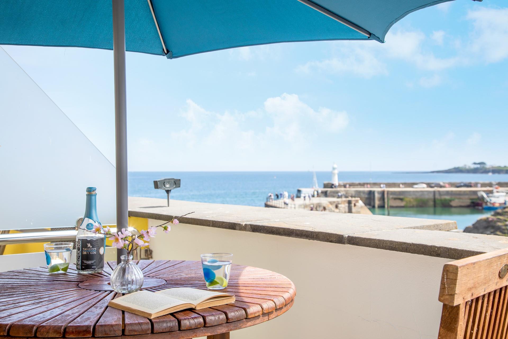 Enjoy your dinner al fresco, soaking up the evening sun.