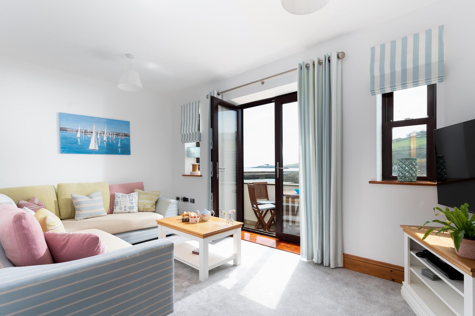 As the sun goes down and the evening gets chilly, come in to cosy up on the sofa.