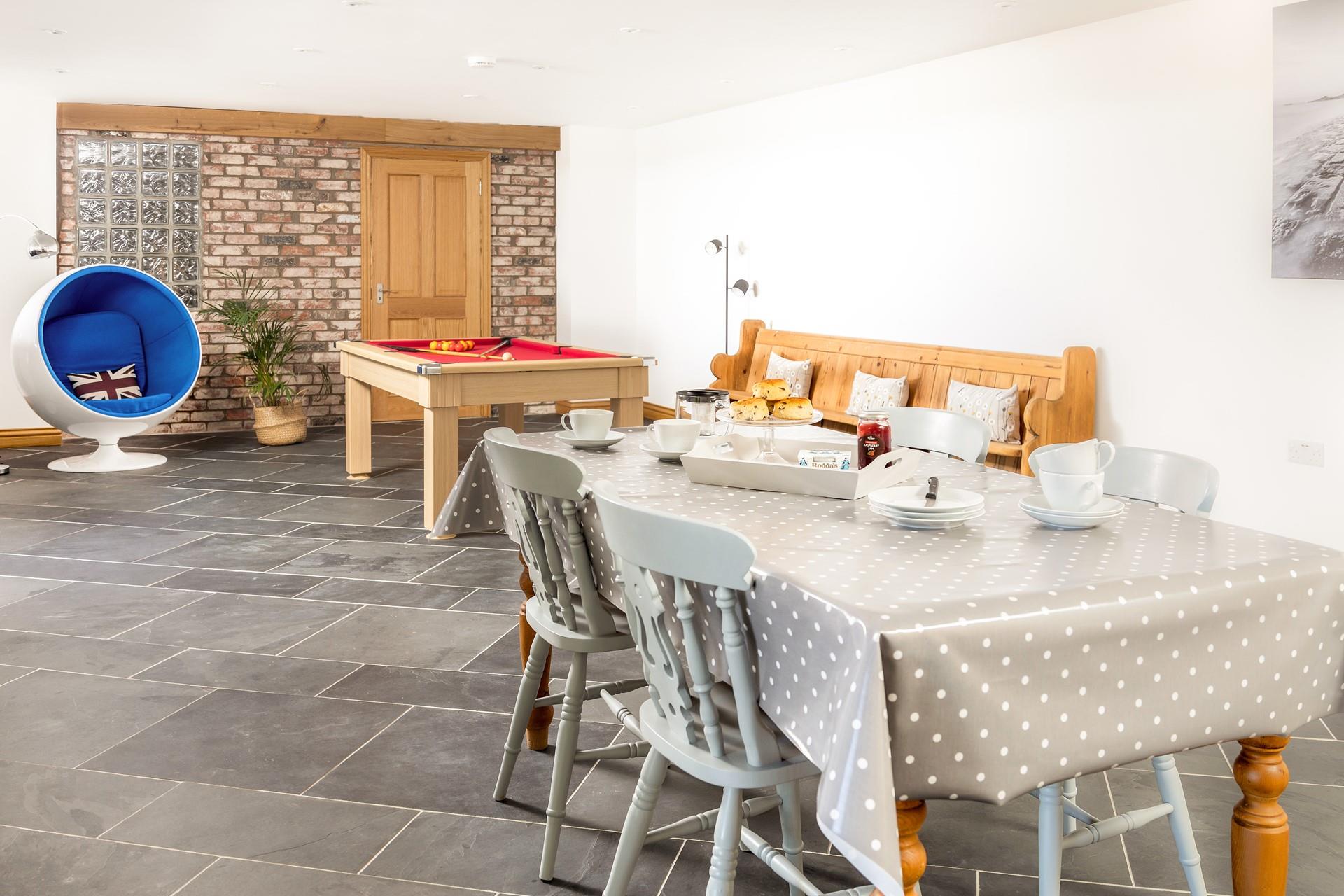 Tuck into a delicious meal where the ingredients were bought locally.