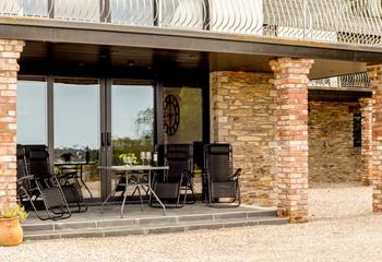 Enjoy alfresco dining in the evening sunshine.