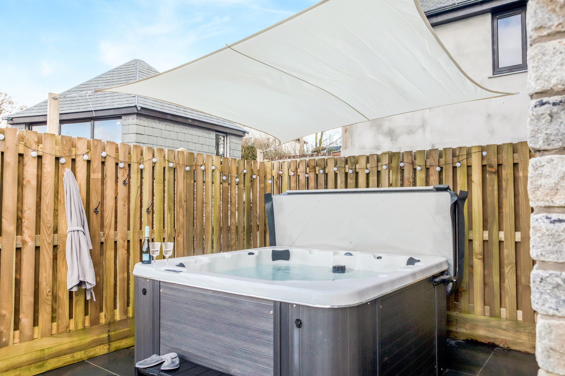 Open a bottle of prosecco and enjoy a relaxing soak in the hot tub.