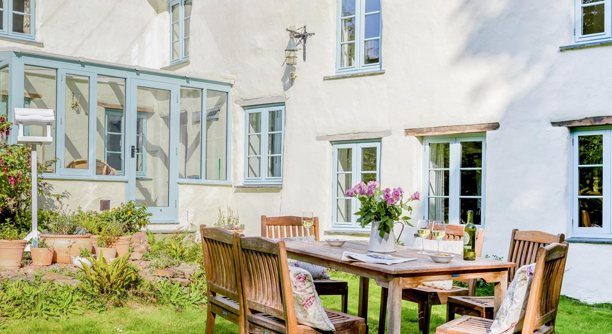 Lazy lunches can be spent sipping wine in the picturesque garden.