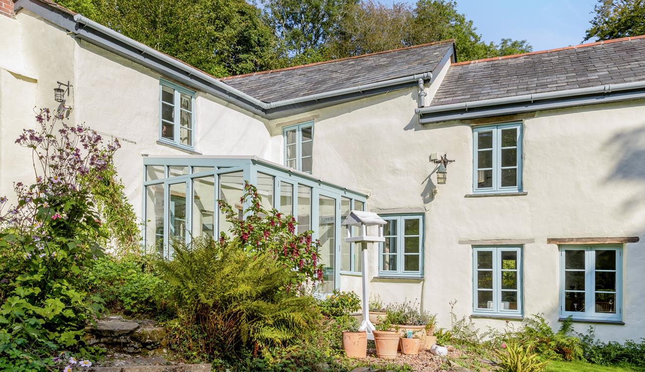 Children will love to play and explore the private gardens.