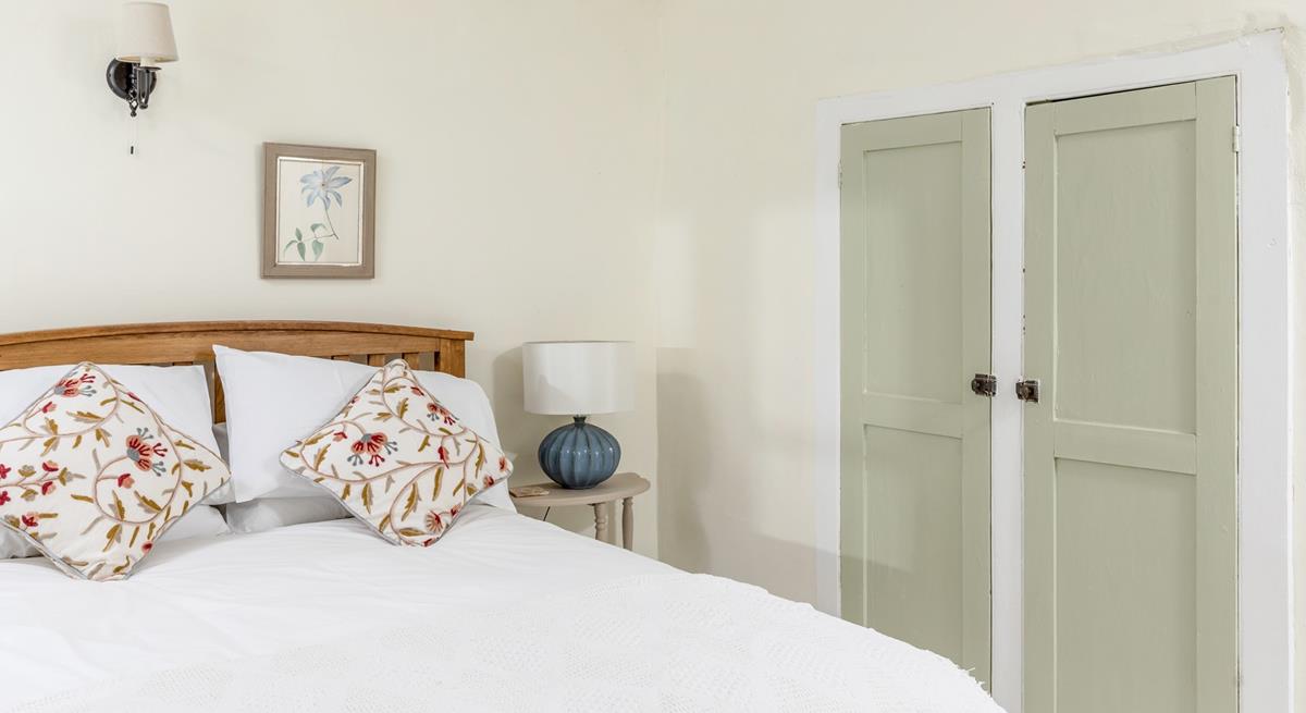 Drift off peacefully in luxurious linens.