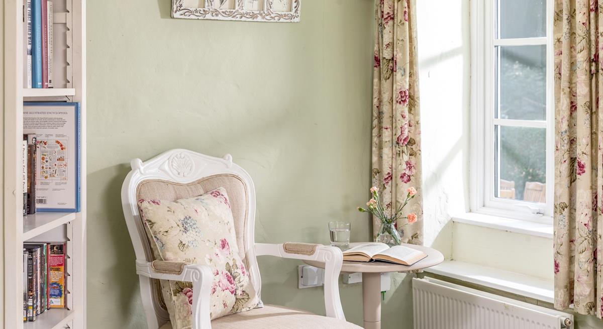 A great little reading corner, that overlooks the beautiful countryside.
