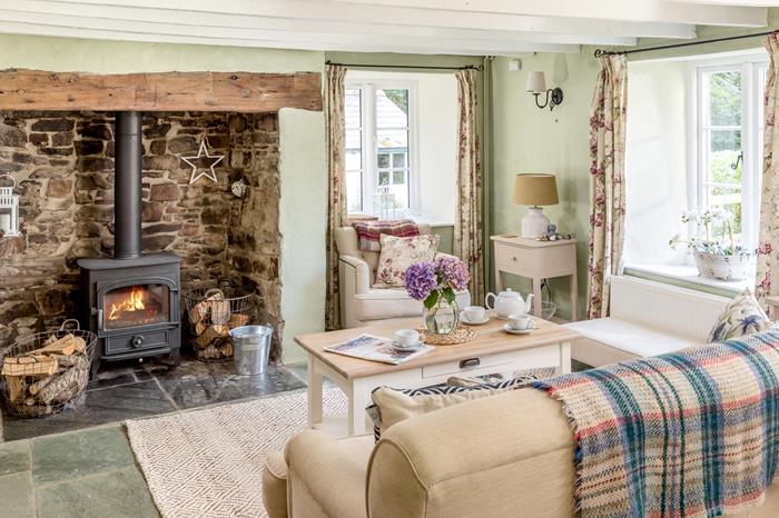 Hobb's Choice, Sleeps 6 in Morwenstow